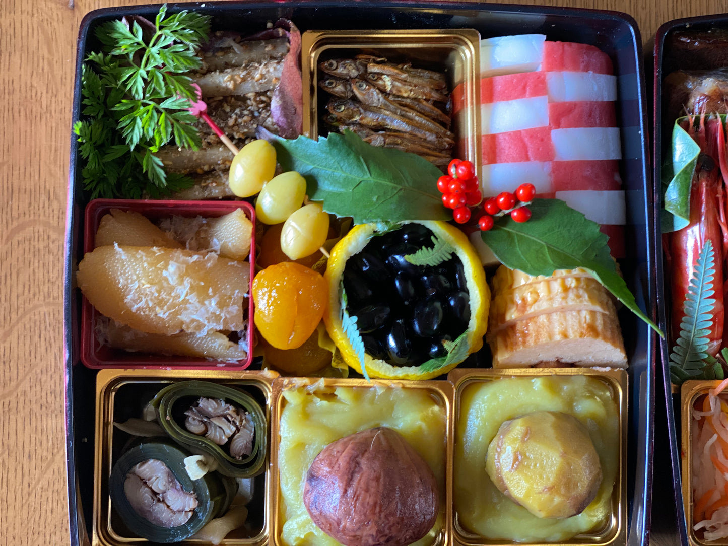 おせちの御重【三段重】